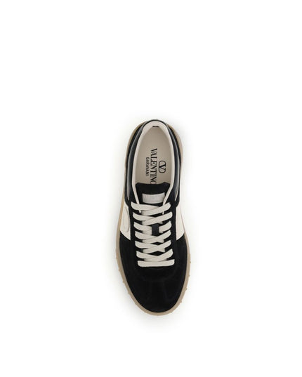 Valentino Garavani Black Calf Leather Bos Taurus Low Top Sneakers