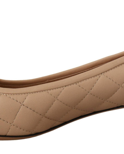Salvatore Ferragamo Elegant Quilted Leather Pumps in Beige and Black