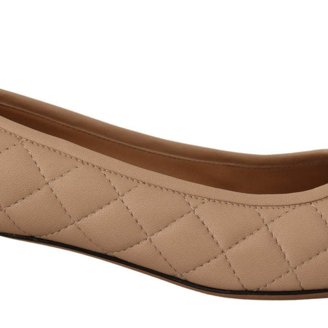 Salvatore Ferragamo Elegant Quilted Leather Pumps in Beige and Black