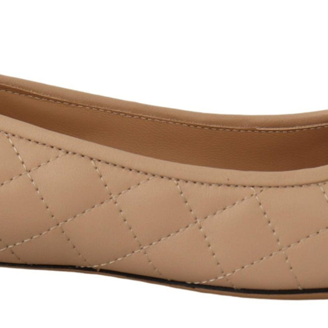 Salvatore Ferragamo Elegant Quilted Leather Flats - Chic Dual-Tone Design