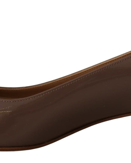 Salvatore Ferragamo Elegant Caraway Brown Pumps with Vara Bow
