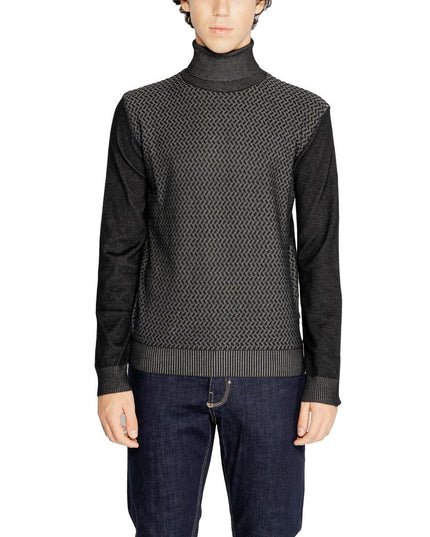 Hamaki-Ho Black Viscose Turtleneck