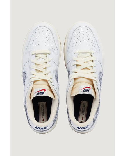 Nike Blue Leather Low Top Sneakers