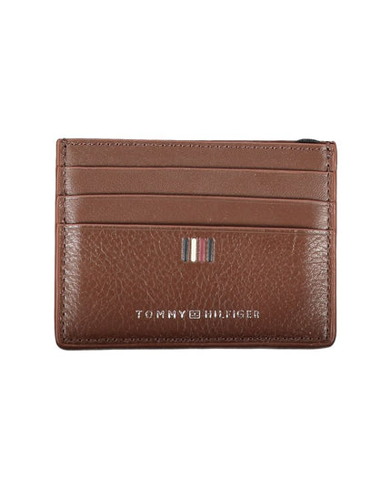 Tommy Hilfiger Sleek Leather Card Holder with Contrast Detailing