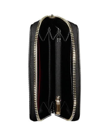 Tommy Hilfiger Elegant Zip Wallet with Ample Storage