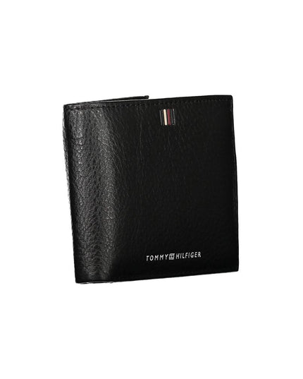 Tommy Hilfiger Sleek Black Leather Wallet with Ample Storage