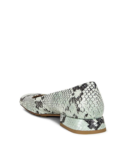 Bottega Veneta Green Calfskin Ballet Flats