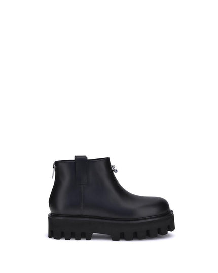 Alexander McQueen Black Calf Leather Bos Taurus Ankle Boots