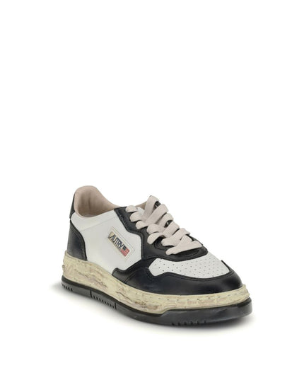 Autry Black Leather Athletic Sneakers