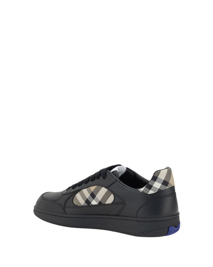 Burberry Black Calf Leather Bos Taurus Low Top Sneakers
