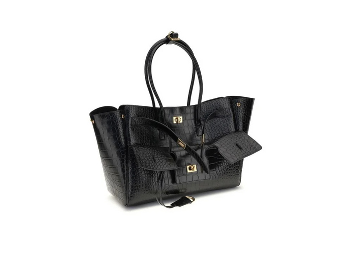 <h2>Balenciaga Bel Air medium Shoulder Bag<br/><span style="text-decoration:underline">Made in Italy</span> </h2>